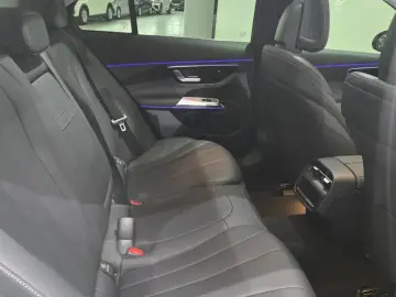 2025 Mercedes-Benz E-Класс с пробегом 9 473 км