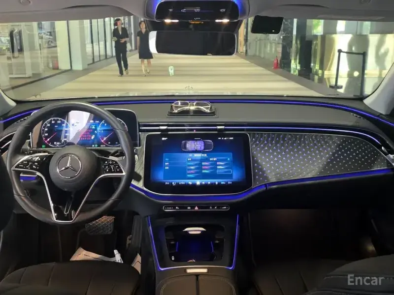 2024 Mercedes-Benz E-Класс с пробегом 23 500 км