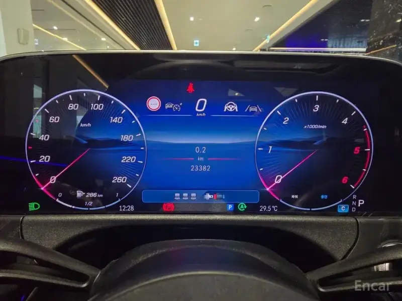 2024 Mercedes-Benz E-Класс с пробегом 23 500 км