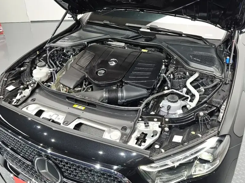 2025 Mercedes-Benz E-Класс с пробегом 4 868 км