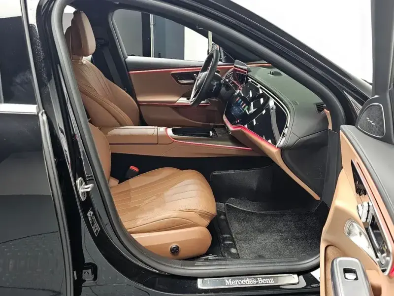 2024 Mercedes-Benz E-Класс с пробегом 4 930 км