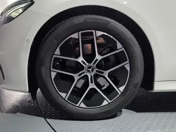 2025 Mercedes-Benz E-Класс с пробегом 18 350 км