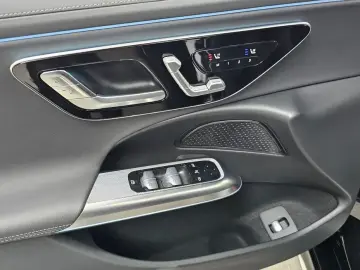 2025 Mercedes-Benz E-Класс с пробегом 15 742 км