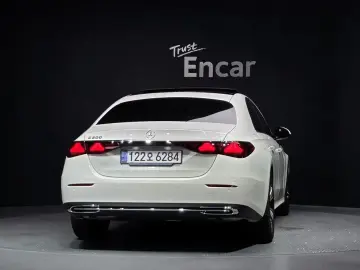 2025 Mercedes-Benz E-Класс с пробегом 15 051 км
