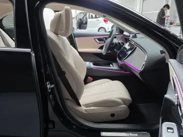 2025 Mercedes-Benz E-Класс с пробегом 9 732 км