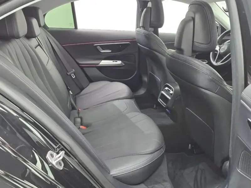 2025 Mercedes-Benz E-Класс с пробегом 13 975 км