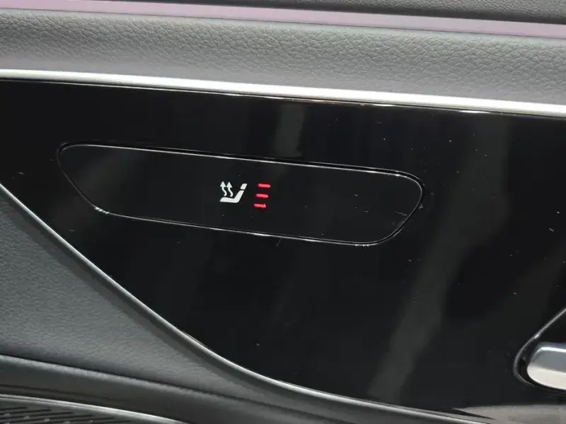 2025 Mercedes-Benz E-Класс с пробегом 13 975 км