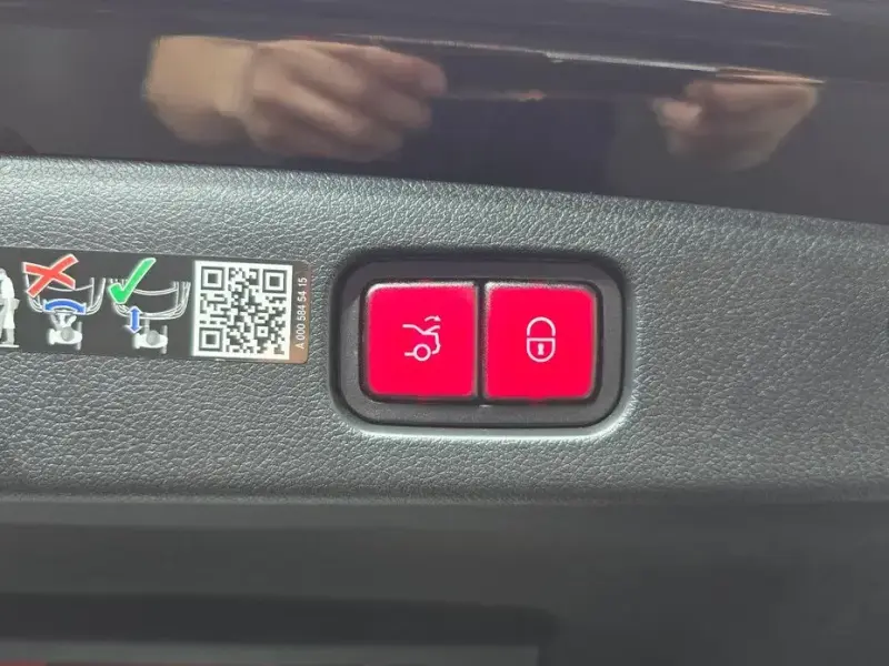 2025 Mercedes-Benz E-Класс с пробегом 13 967 км