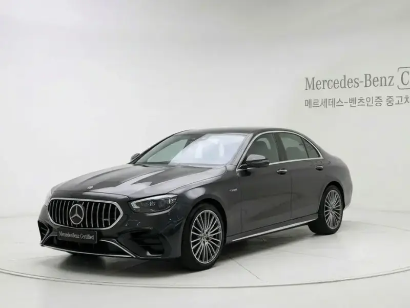 2025 Mercedes-Benz E-Класс с пробегом 1 267 км