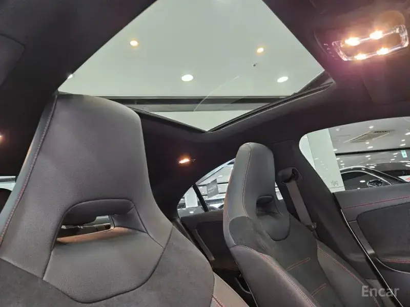 2025 Mercedes-Benz CLA с пробегом 8 007 км