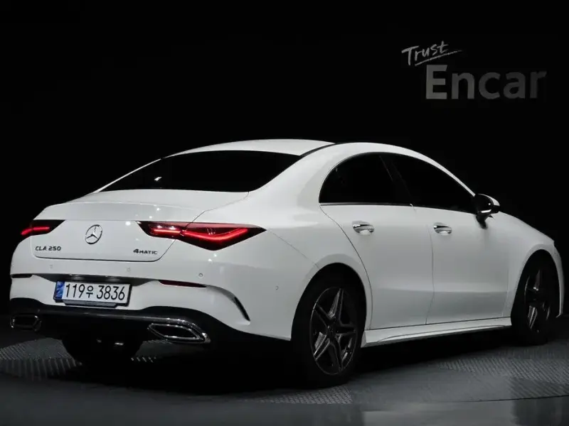 2024 Mercedes-Benz CLA с пробегом 1 483 км