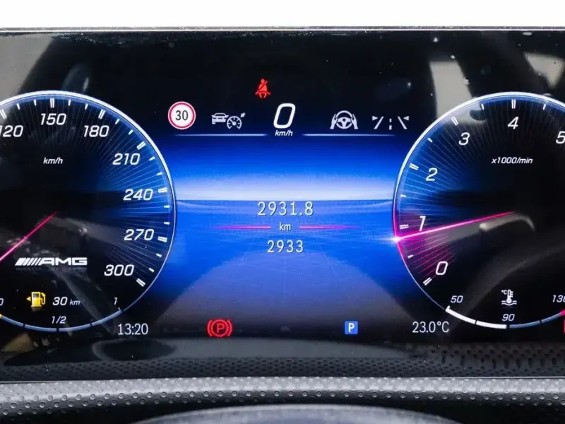 2025 Mercedes-Benz CLA с пробегом 2 930 км