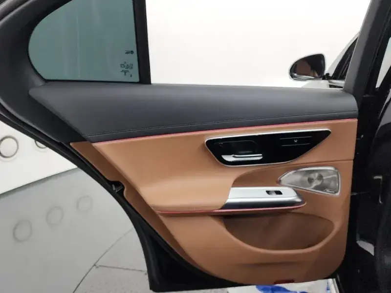 2024 Mercedes-Benz E-Класс с пробегом 19 697 км