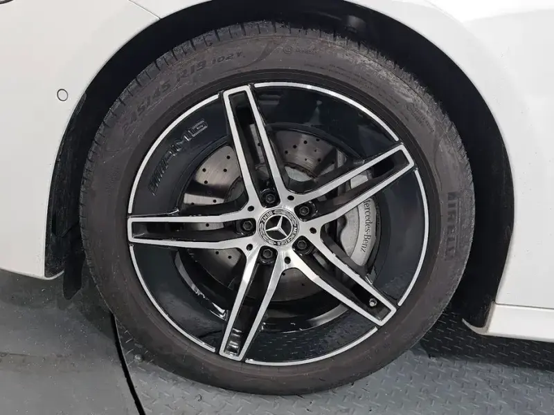 2026 Mercedes-Benz E-Класс с пробегом 3 661 км
