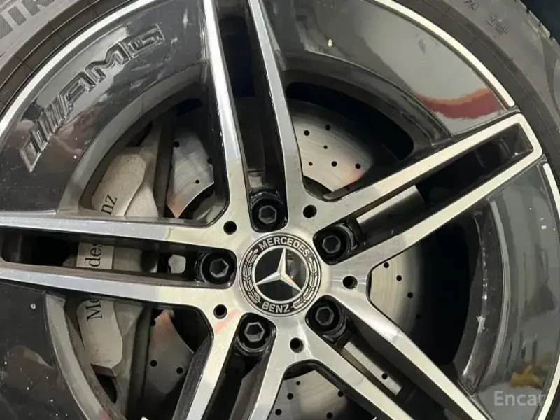 2025 Mercedes-Benz E-Класс с пробегом 8 922 км