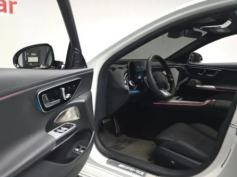 2025 Mercedes-Benz E-Класс с пробегом 11 159 км