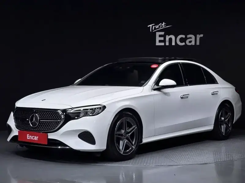 2024 Mercedes-Benz E-Класс с пробегом 12 279 км