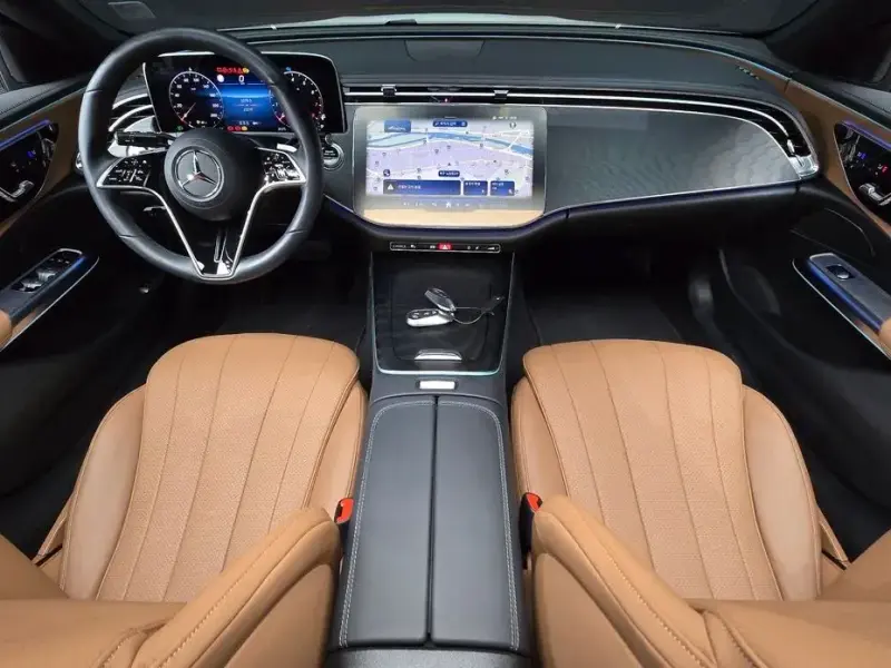 2024 Mercedes-Benz E-Класс с пробегом 12 279 км