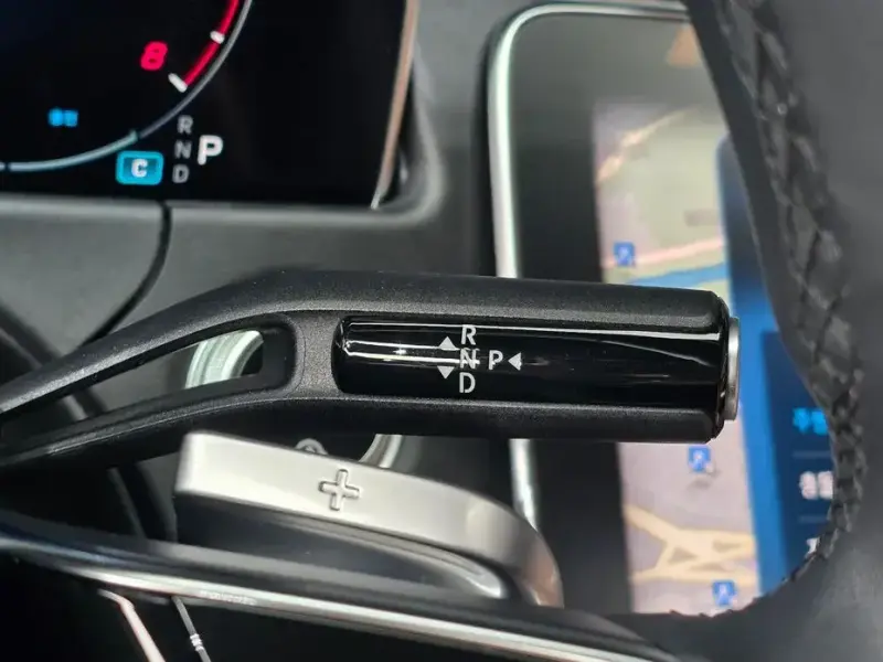 2024 Mercedes-Benz E-Класс с пробегом 12 279 км