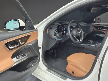 2024 Mercedes-Benz E-Класс с пробегом 12 279 км