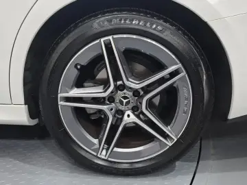 2024 Mercedes-Benz E-Класс с пробегом 12 279 км