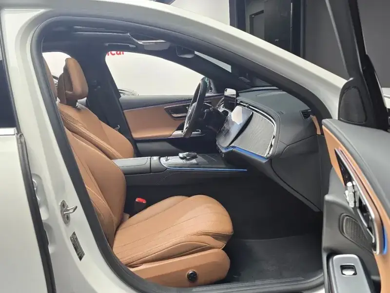 2024 Mercedes-Benz E-Класс с пробегом 12 279 км