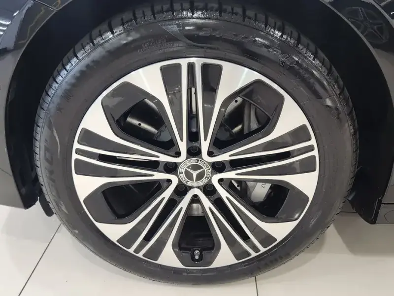 2025 Mercedes-Benz E-Класс с пробегом 6 857 км