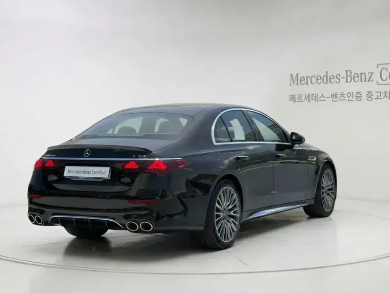 2025 Mercedes-Benz E-Класс с пробегом 1 267 км