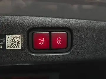 2024 Mercedes-Benz E-Класс с пробегом 16 457 км