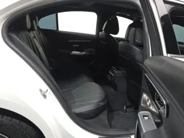2024 Mercedes-Benz E-Класс с пробегом 43 561 км