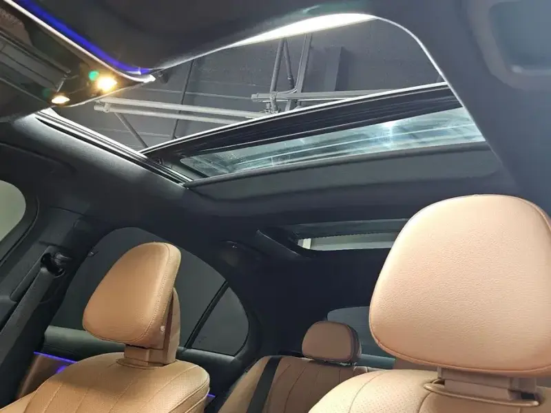 2024 Mercedes-Benz E-Класс с пробегом 40 423 км
