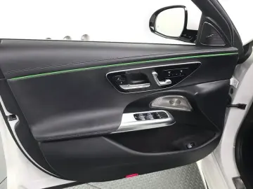 2024 Mercedes-Benz E-Класс с пробегом 43 561 км