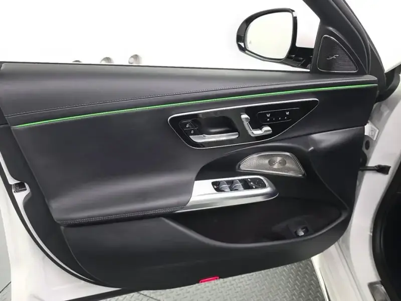 2024 Mercedes-Benz E-Класс с пробегом 43 561 км