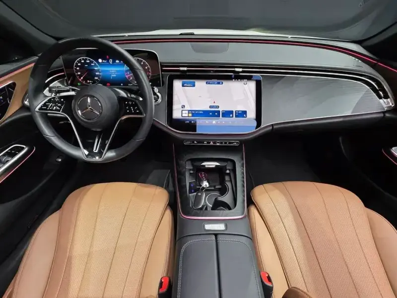 2025 Mercedes-Benz E-Класс с пробегом 18 350 км