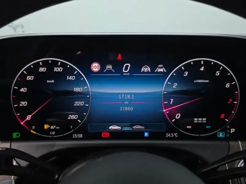 2024 Mercedes-Benz E-Класс с пробегом 22 860 км