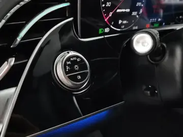 2025 Mercedes-Benz E-Класс с пробегом 6 272 км