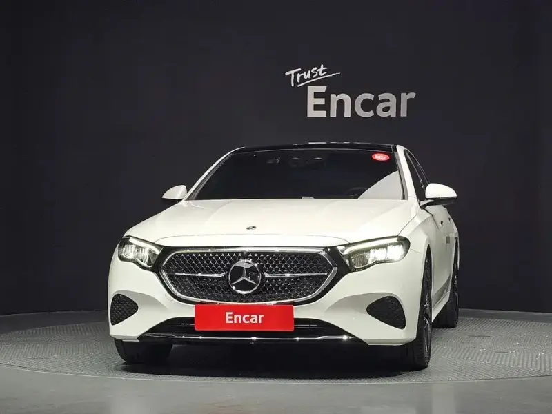 2025 Mercedes-Benz E-Класс с пробегом 6 083 км