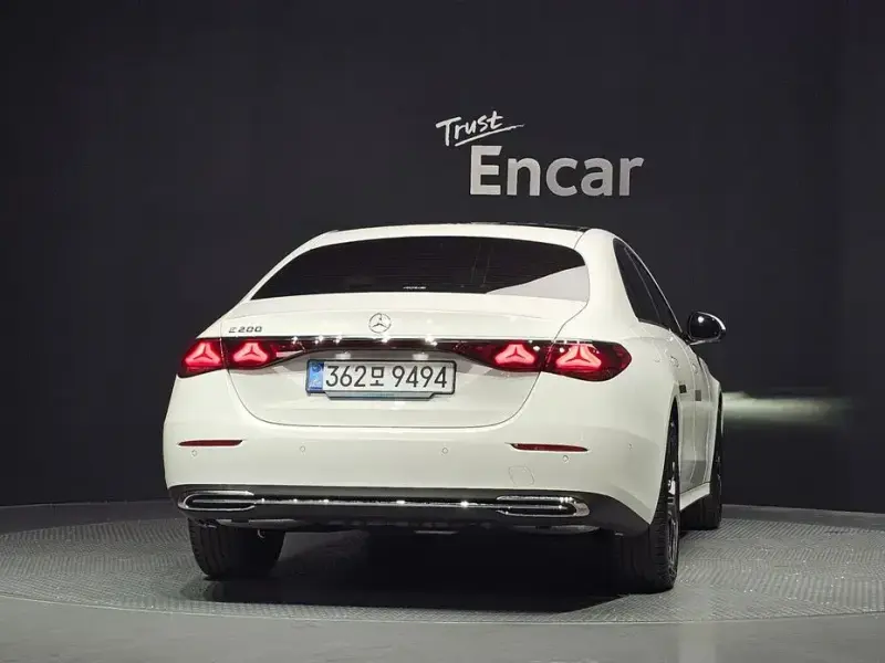 2025 Mercedes-Benz E-Класс с пробегом 6 083 км