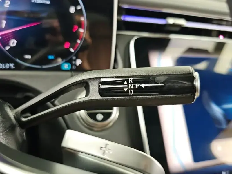 2025 Mercedes-Benz E-Класс с пробегом 6 083 км