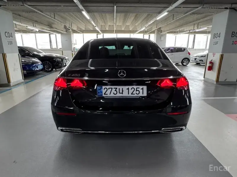 2025 Mercedes-Benz E-Класс с пробегом 6 478 км