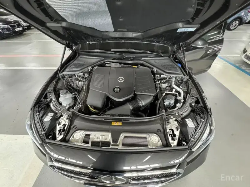 2025 Mercedes-Benz E-Класс с пробегом 6 478 км