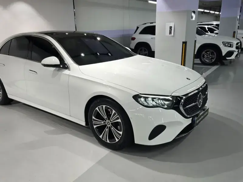 2025 Mercedes-Benz E-Класс с пробегом 9 473 км