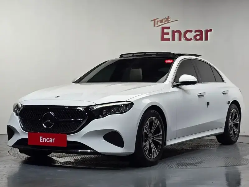 2025 Mercedes-Benz E-Класс с пробегом 13 245 км