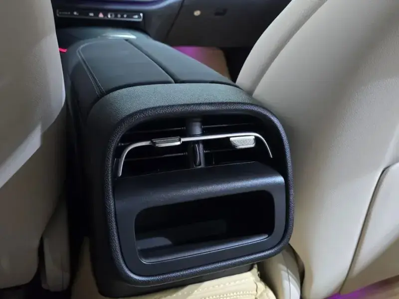 2025 Mercedes-Benz E-Класс с пробегом 13 245 км