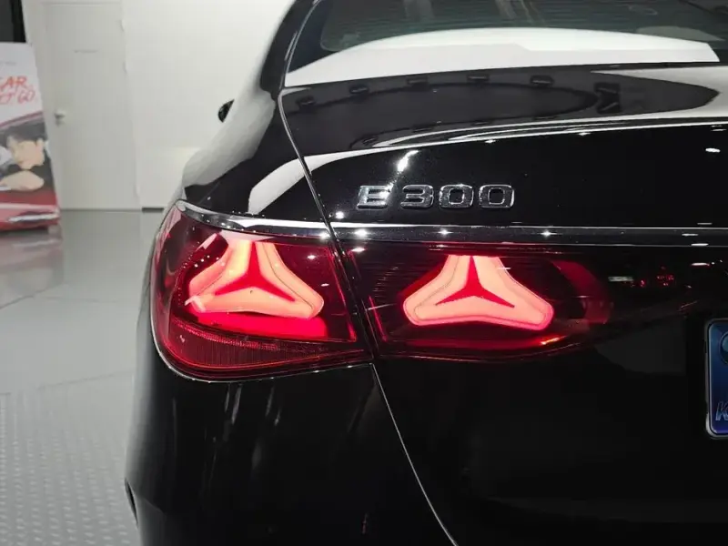 2025 Mercedes-Benz E-Класс с пробегом 4 868 км