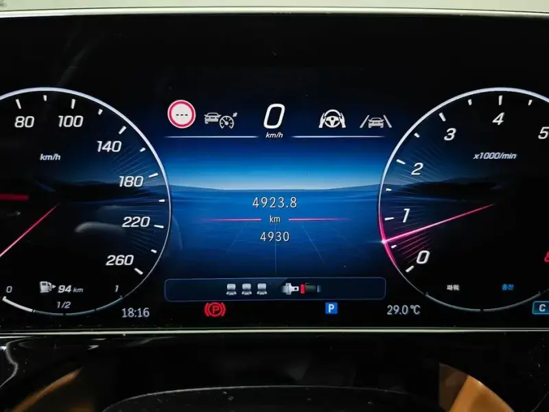2024 Mercedes-Benz E-Класс с пробегом 4 930 км