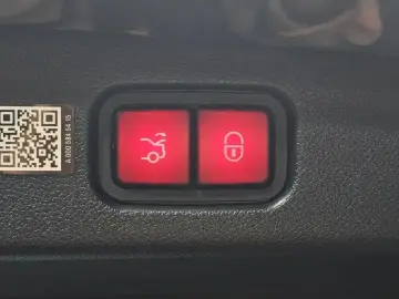 2024 Mercedes-Benz E-Класс с пробегом 4 930 км