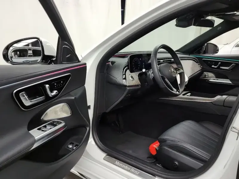 2025 Mercedes-Benz E-Класс с пробегом 8 418 км