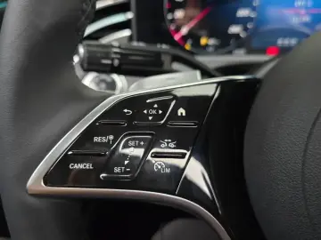 2025 Mercedes-Benz E-Класс с пробегом 11 185 км