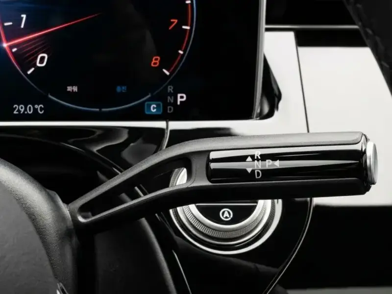 2025 Mercedes-Benz E-Класс с пробегом 8 272 км